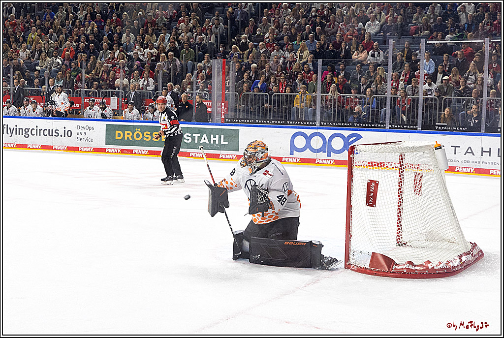 PENNY DEL;  Kölner Haie - Grizzly Wolfsburg; Köln, 21.09.2022